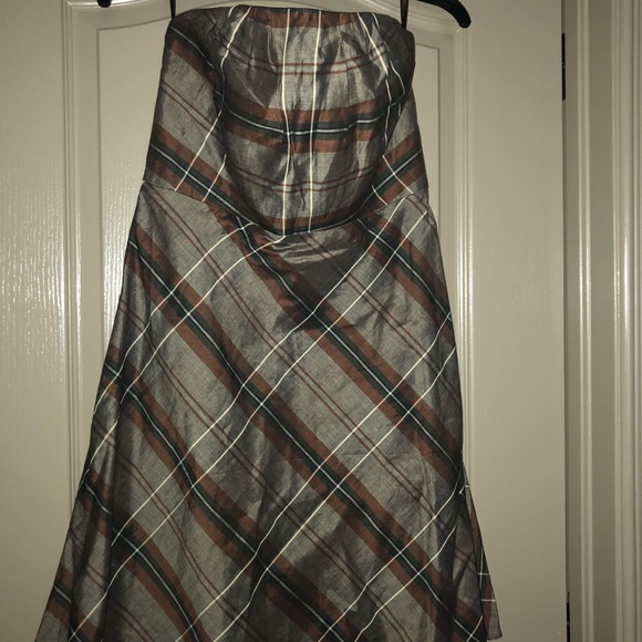 Banana Republic Dresses & Skirts - Banana Republic size 6 plaid strapless dress Banana Republic Dresses & Skirts - Banana Republic size 6 plaid strapless dress